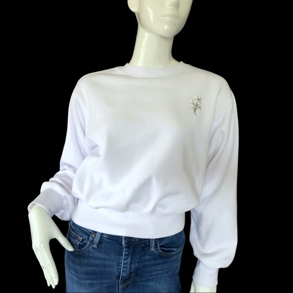Reflex white embroidered flower crop Sweatshirt sweater - Picture 4 of 9